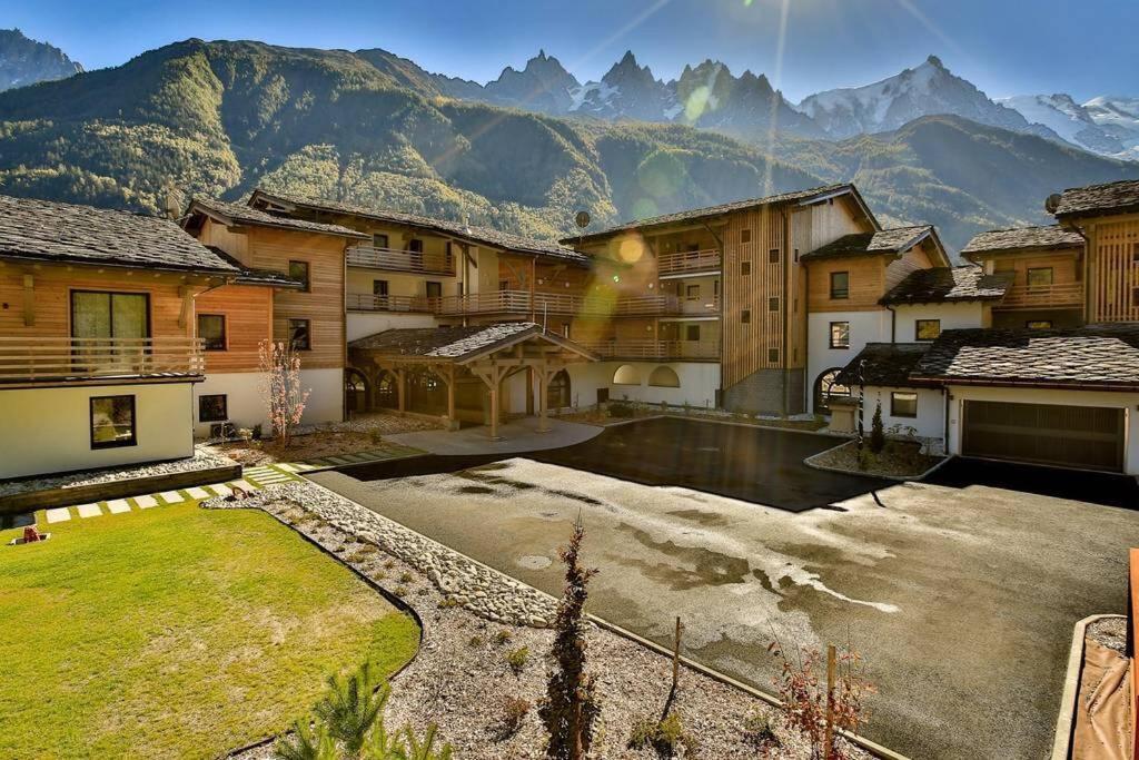 Modern 2Br 5* Pool Gym Spa Garage Mont-Blanc View Шамони Экстерьер фото